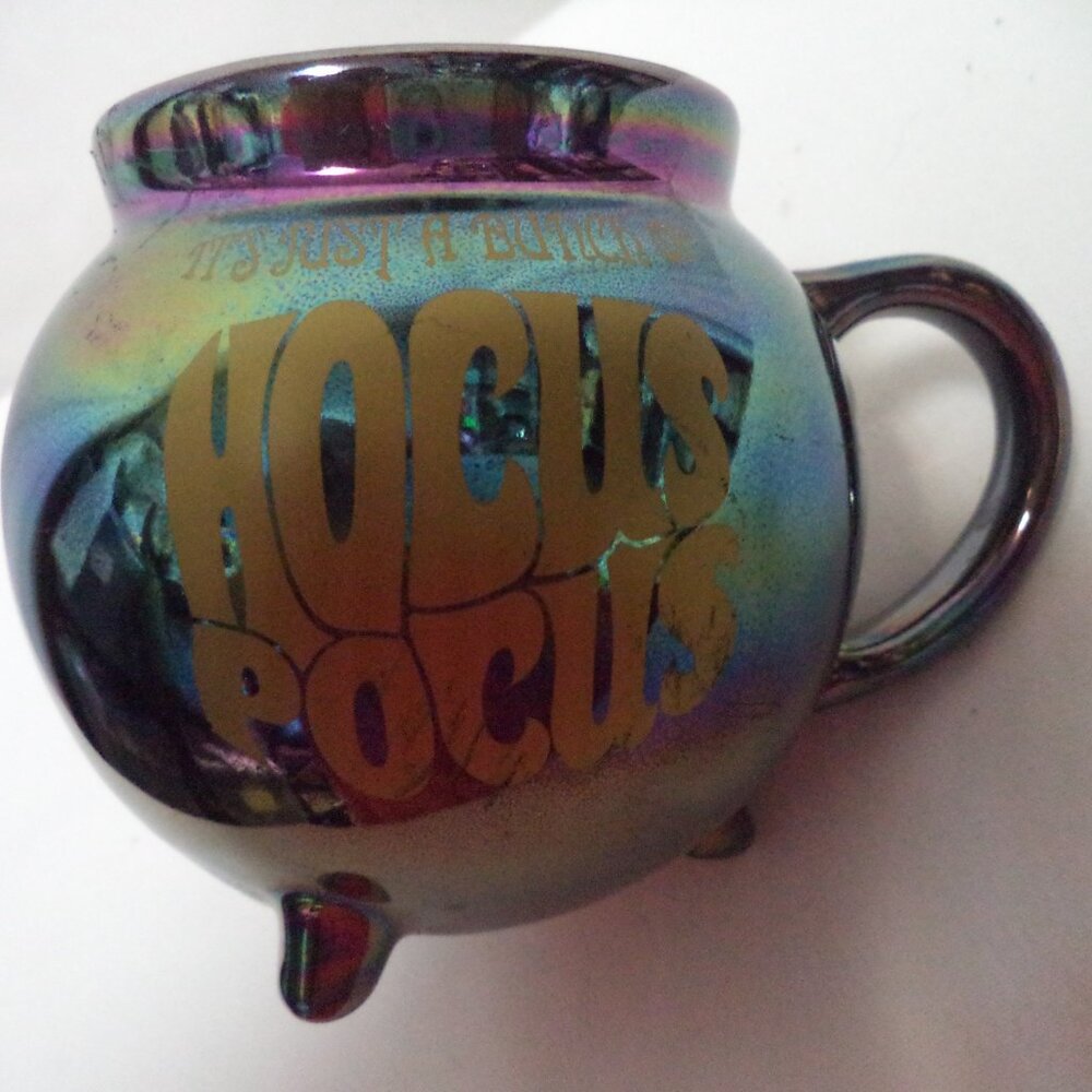 Disney Hocus Pocus Iridescent Cauldron Mug Cup footed 12 ounces NEW NWT - Picture 3 of 8